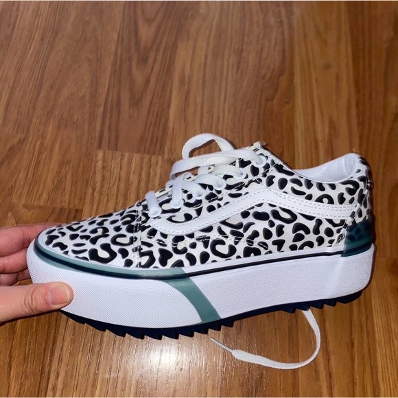 Vans UV Color Changing Stacked Platform Leopard Print Old Skool Sneakers - Picture 3 of 7